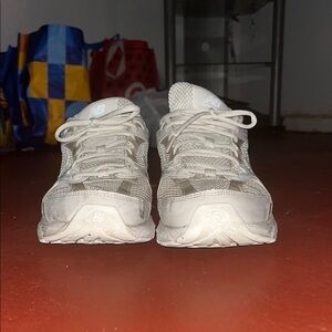 New Balance Light Gray Sneakers